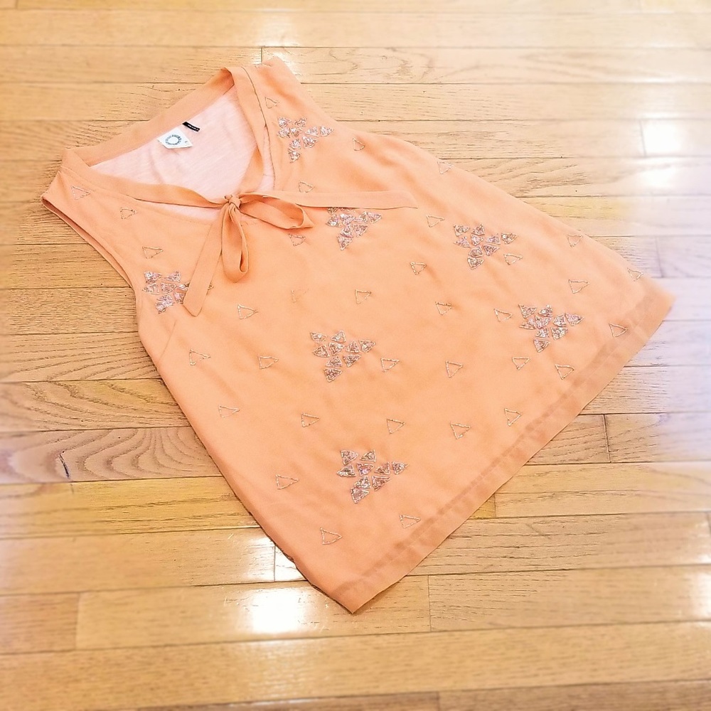 Bling embroidered tank with tie neck detail - EUC - Picture 4 of 8